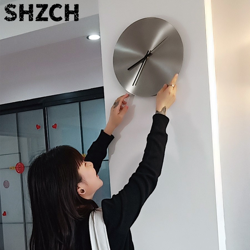 Horloge murale 3D en acier ino - Korean Lifestyle Studio avis et prix